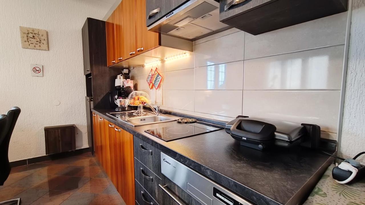 Apartman Ladybird Pula Exterior photo